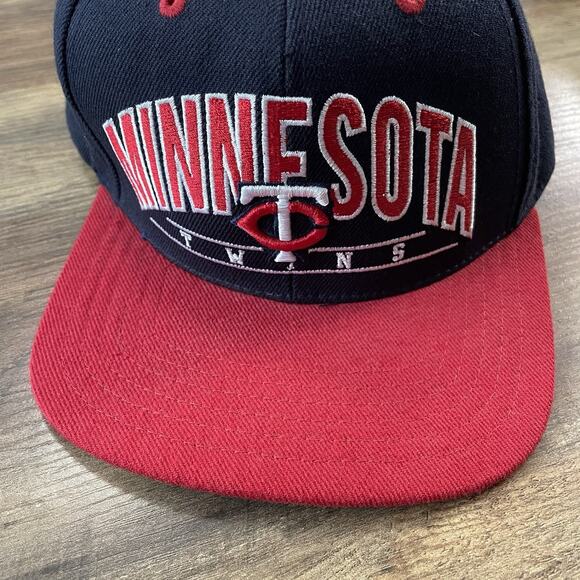 American Needle MLB Minnesota Twins SnapBack Hat Blue Red - Picture 2 of 6